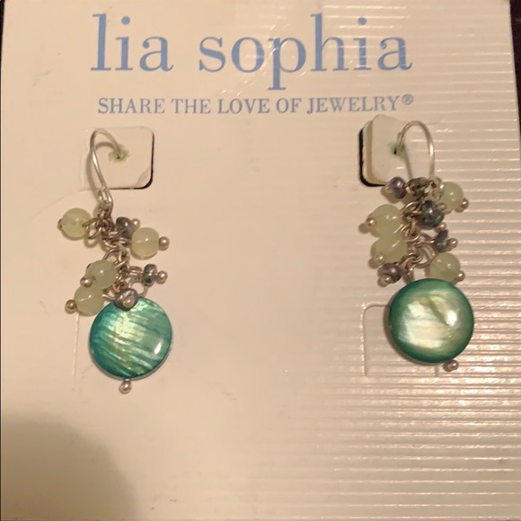 Jewelry - Picture 2 of 3